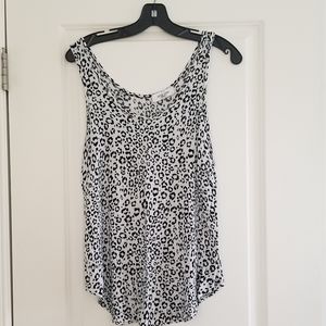 Carly Jean Leopard tank
